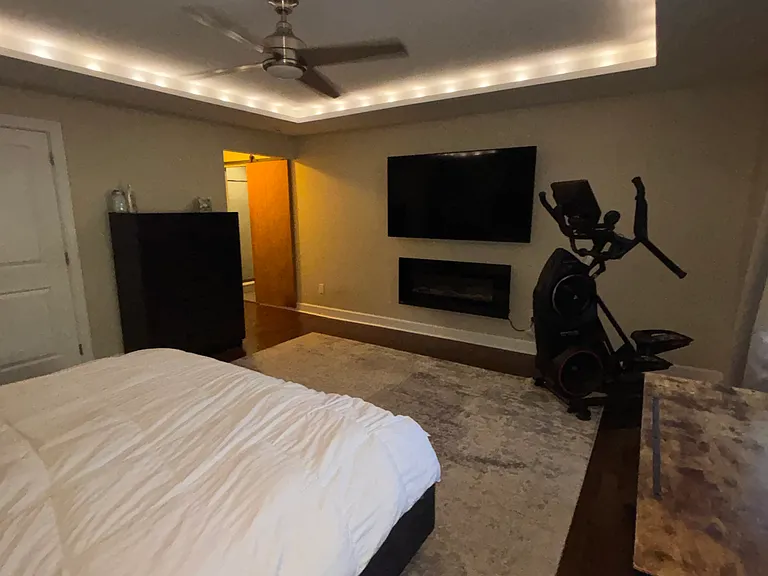 2909 Crafton Dr — Photo 16