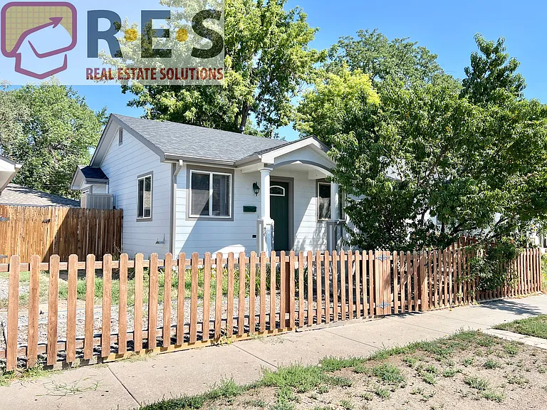 1617 W 39th Ave — Photo 2