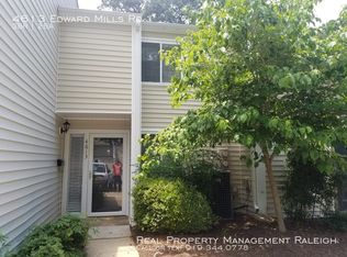 4613 Edwards Mill Rd, Raleigh, NC 27612