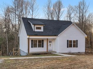 732 Lucas Rd, Dickson, TN 37055