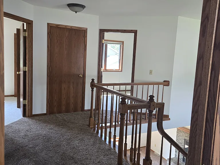 Woodland Dr — Photo 15