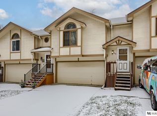 309 E 17th Ave, Bellevue, NE 68005