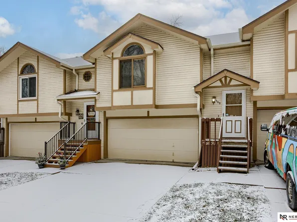 309 E 17th Ave, Bellevue, NE 68005
