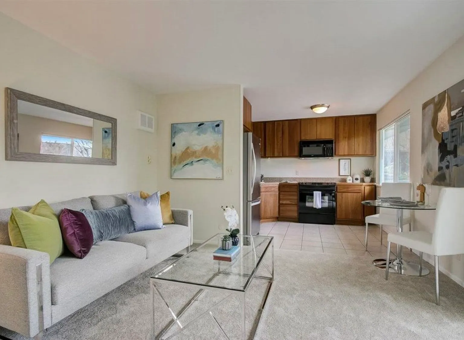 1 bed, 551 sqft, $2,600 — Photo 1