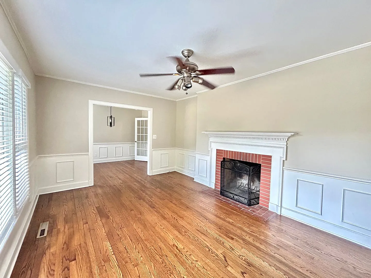 3 Bed, 2 Bath | Long Leaf Acres — Photo 2