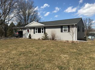 70 Shipton St, Mifflinburg, PA 17844