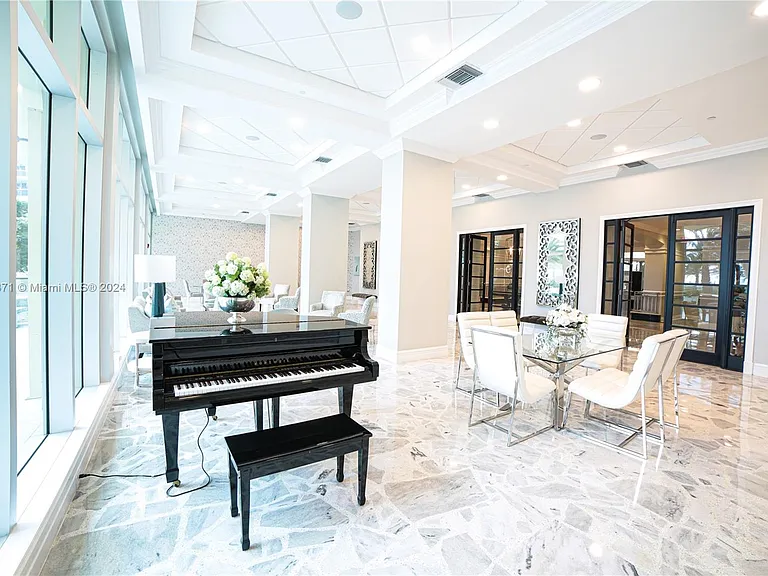 2501 S Ocean Dr #L11 — Photo 31