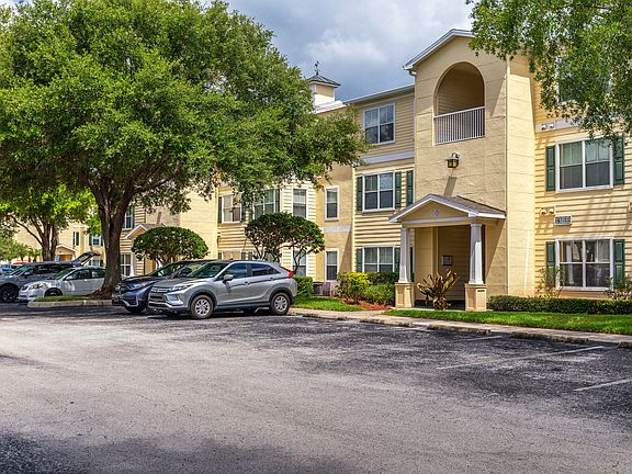 3rd image of 18424 Bridle Club Dr #3