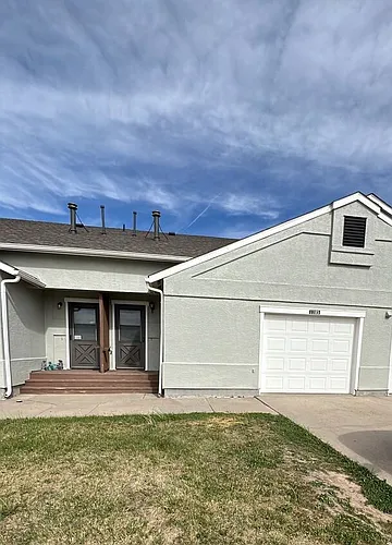 1105 Dakota Dr Photo 1