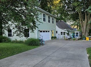 305 SE B St, Bentonville, AR 72712