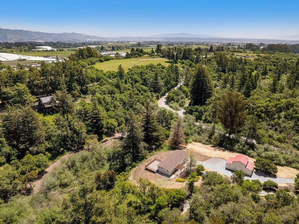 690 Calabasas Rd, Watsonville, CA 95076 Zillow