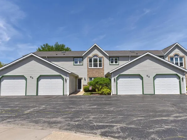 65 Stacy Lynn LANE #B, Hartford, WI 53027