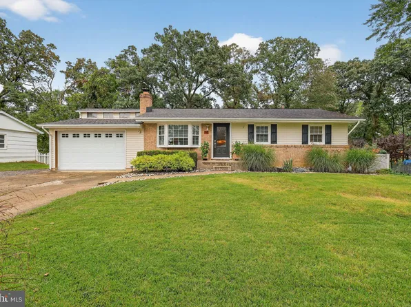 105 N Carolina Ave, Pasadena, MD 21122