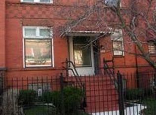 3844 S Calumet Ave, Chicago, IL 60653