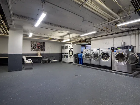 Rented by City Connections Realty | media 27