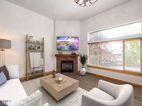 3rd image of 5447 N Bobsled Blvd