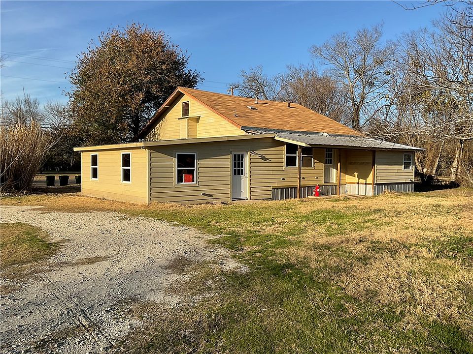 736 N Tyus St, Groesbeck, TX 76642 MLS 212871 Zillow