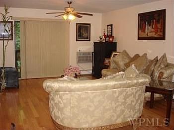 5th image of 18 Granada Cres APT 6