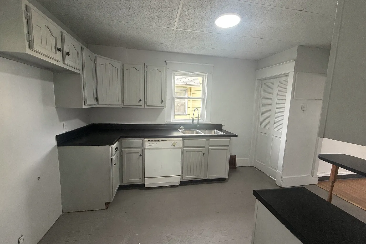 720 Baldwin Ave — Photo 3