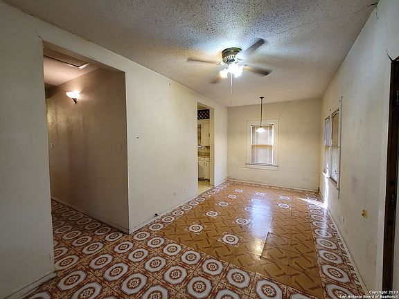 5th image of 306 GREEN ST