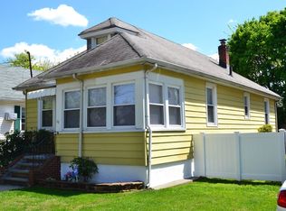 24432 88th Rd, Bellerose, NY 11426