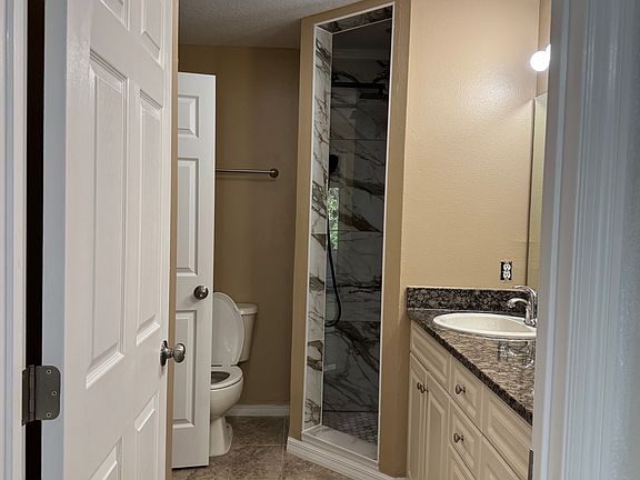 4th image of 819 N Rembrandt Way #819