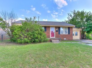 302 E Northrup Dr, Midwest City, OK 73110