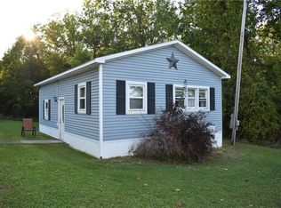 767 S James St, Cape Vincent, NY 13618