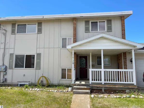 9812 Minnesota St #B, Oscoda, MI 48750