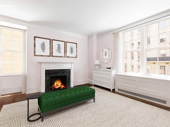 1020 5th Avenue image 9 of 14