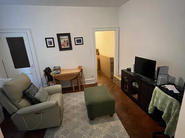 4618 Walnut St Floor 2, Philadelphia, PA 19139
