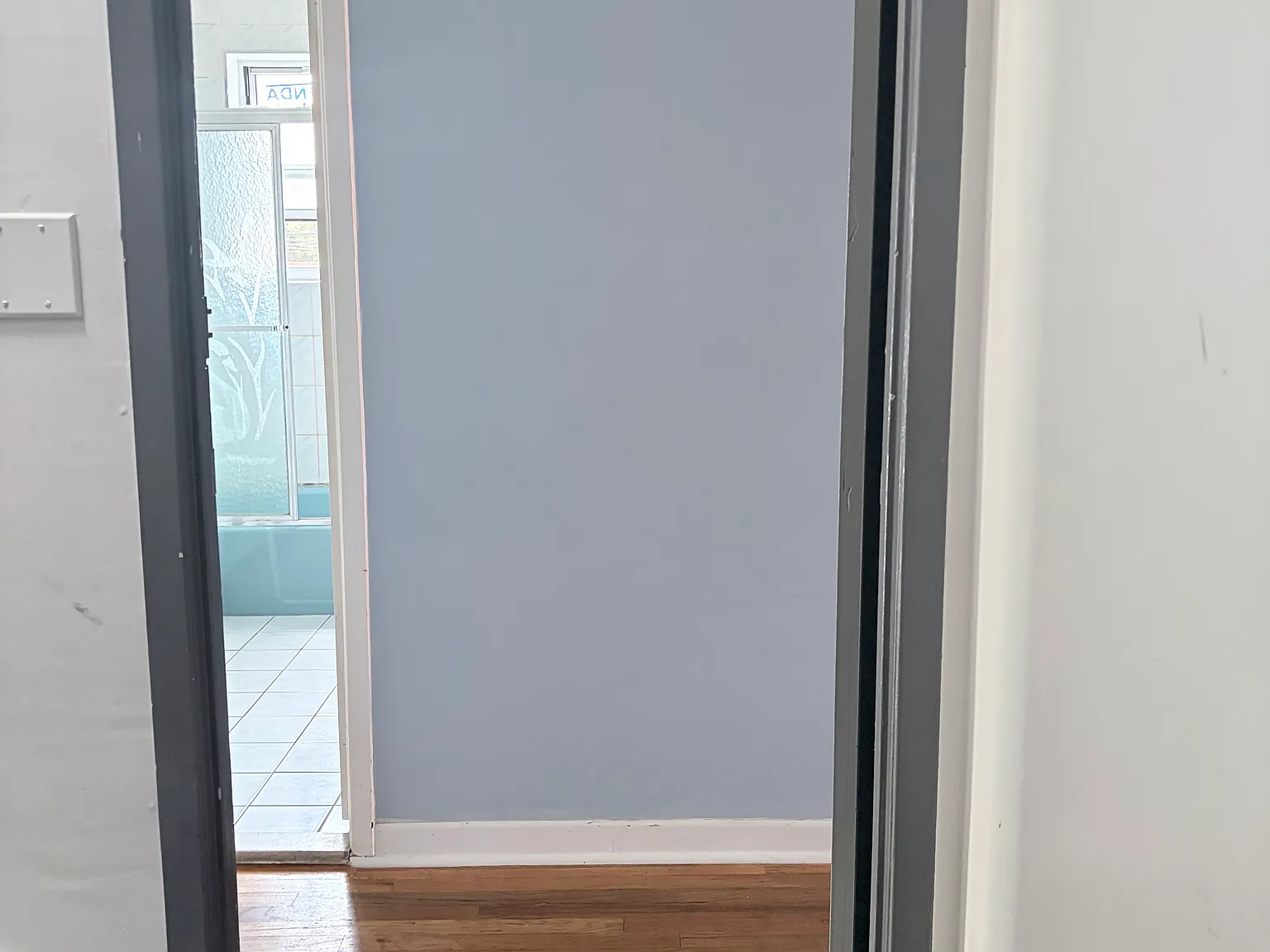 3 bed, 1.5 bath, 1100 sqft, $3,650 — Photo 4