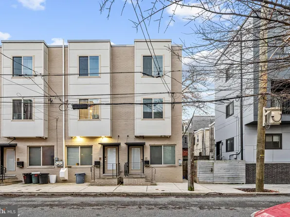 3738 Brandywine St, Philadelphia, PA 19104