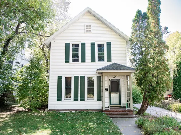 409 W Wabasha St, Winona, MN 55987