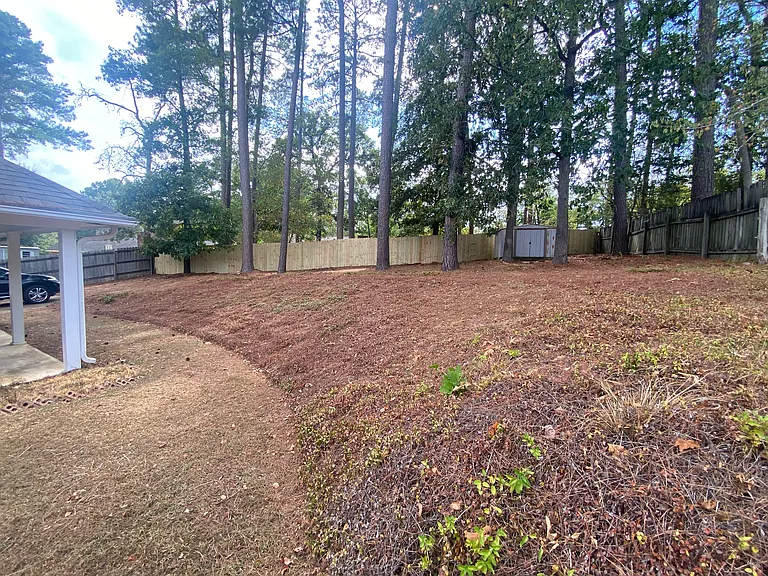 81 Sunline Dr — Photo 36