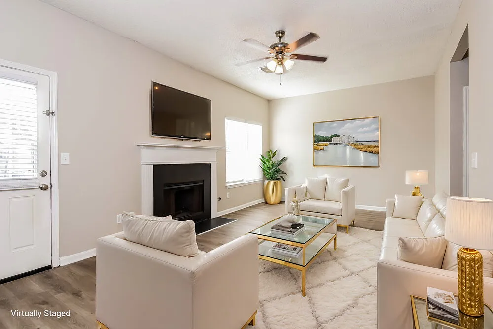 3 bed, 2.5 bath, 2036 sqft, $3,000 — Photo 4