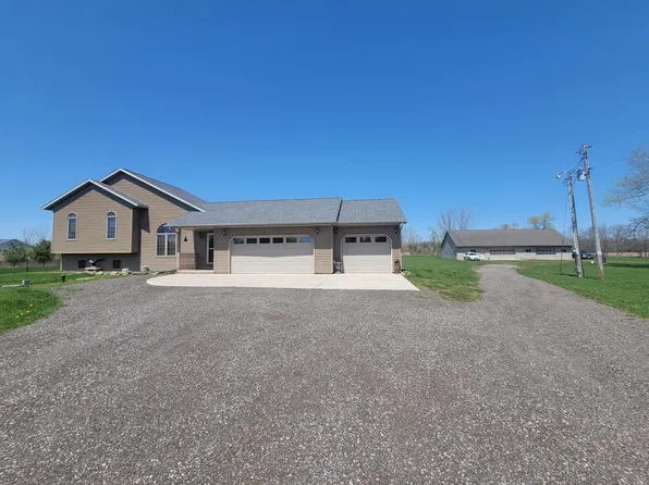 7430 County Road D, Abrams, WI 54101