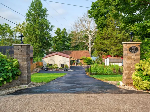 235 E Eagle Dr, Nineveh, IN 46164