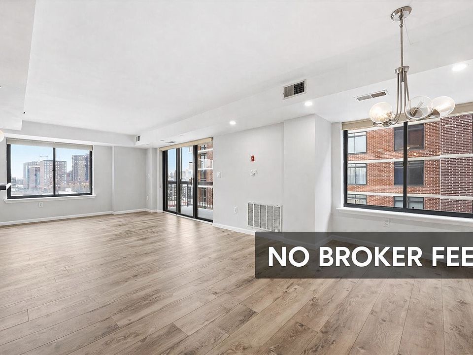 1st image of 700 1st St APT 12A