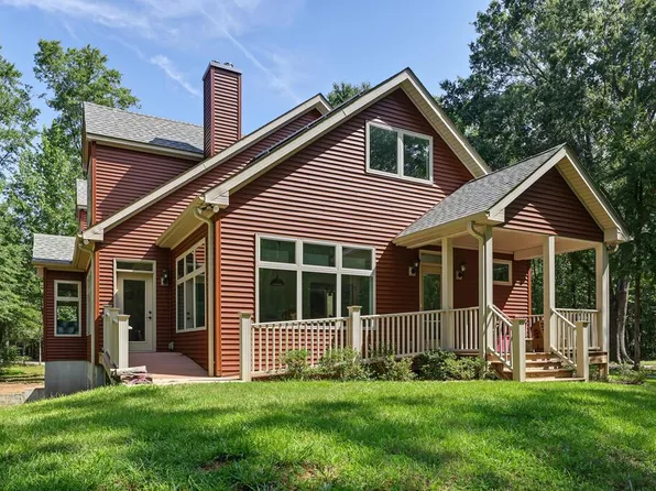 1230 Daniels Trl, Halifax, VA 24558