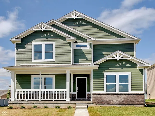 1266 Hanging Rock Dr, Mooresville, IN 46158