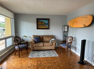 2400 NE 9th St APT 202, Fort Lauderdale, FL 33304