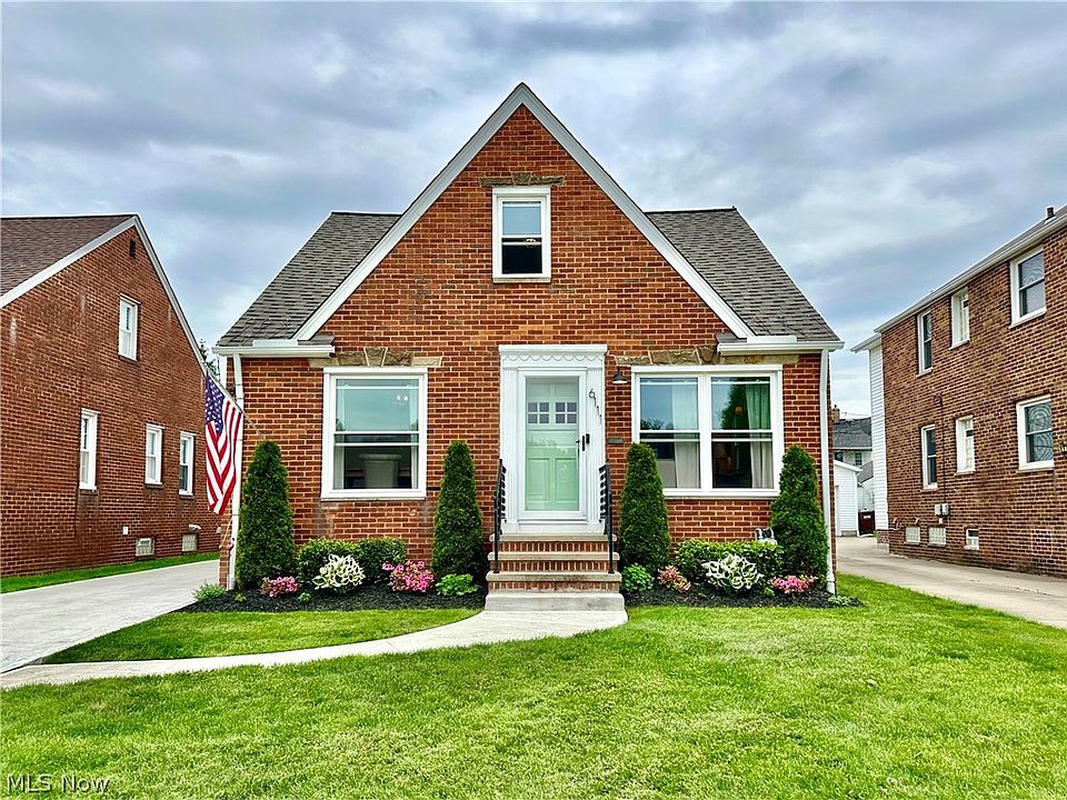 6111 Brownfield Dr, Parma, OH 44129 Zillow