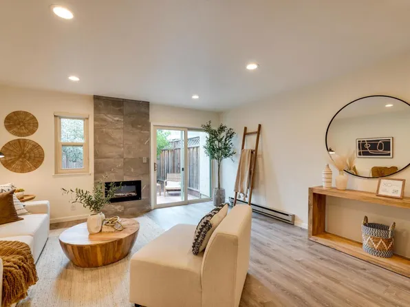 433 W Rincon Ave APT J, Campbell, CA 95008