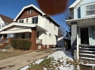 1253 E 135th St, East Cleveland, OH