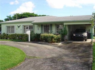 7520 SW 32nd St, Miami, FL 33155