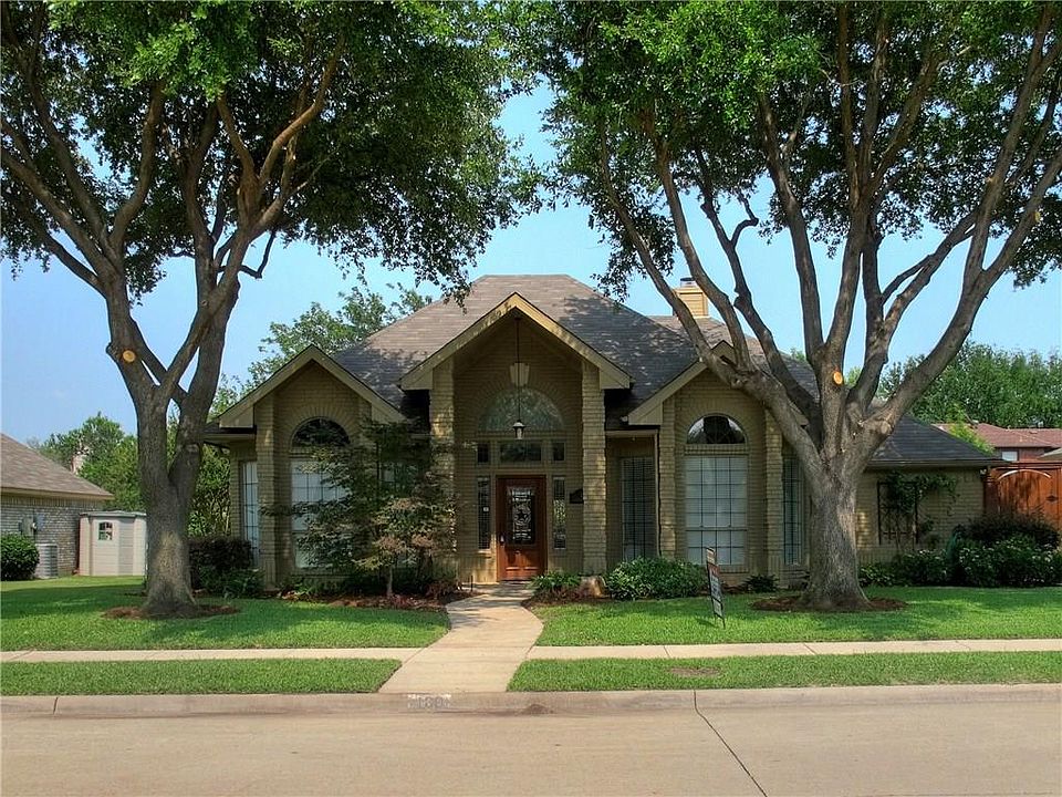 1st image of 108 Mesquitewood St