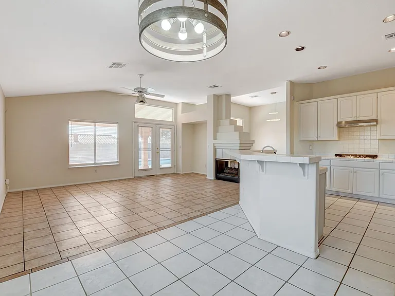 1371 Aultman Ct — Photo 9