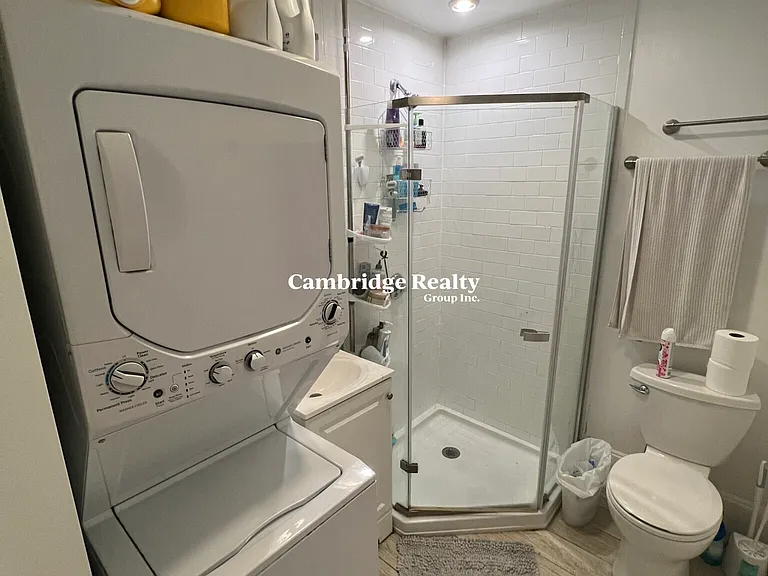 48-50 Lowell St #2T — Photo 32