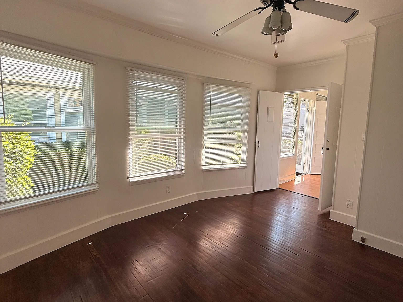 1 bed, 450 sqft, $2,375 — Photo 4